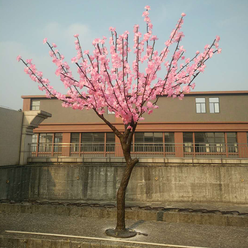 發(fā)光樹(shù)燈